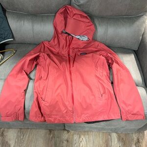 NWOT Patagonia Granite Crest Rain Jacket - Women’s Large